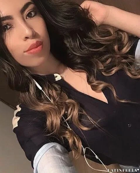 Paola Profile image 3