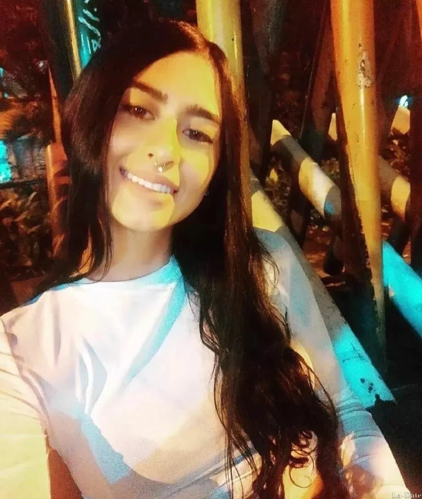 Ismelda Profile image 2