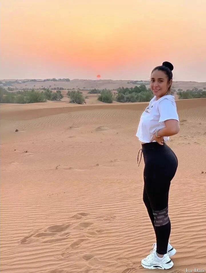 Paola Profile image 3