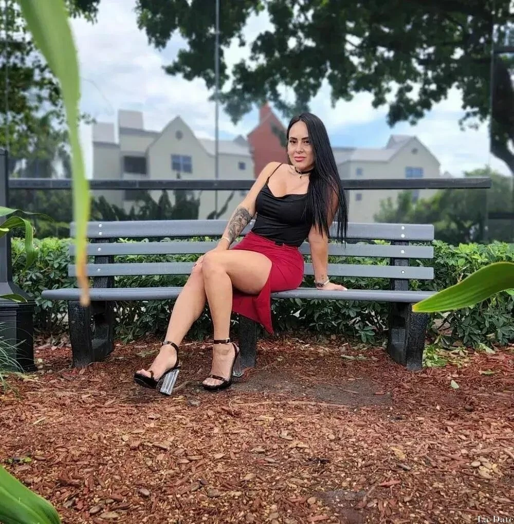Yina Profile image 2